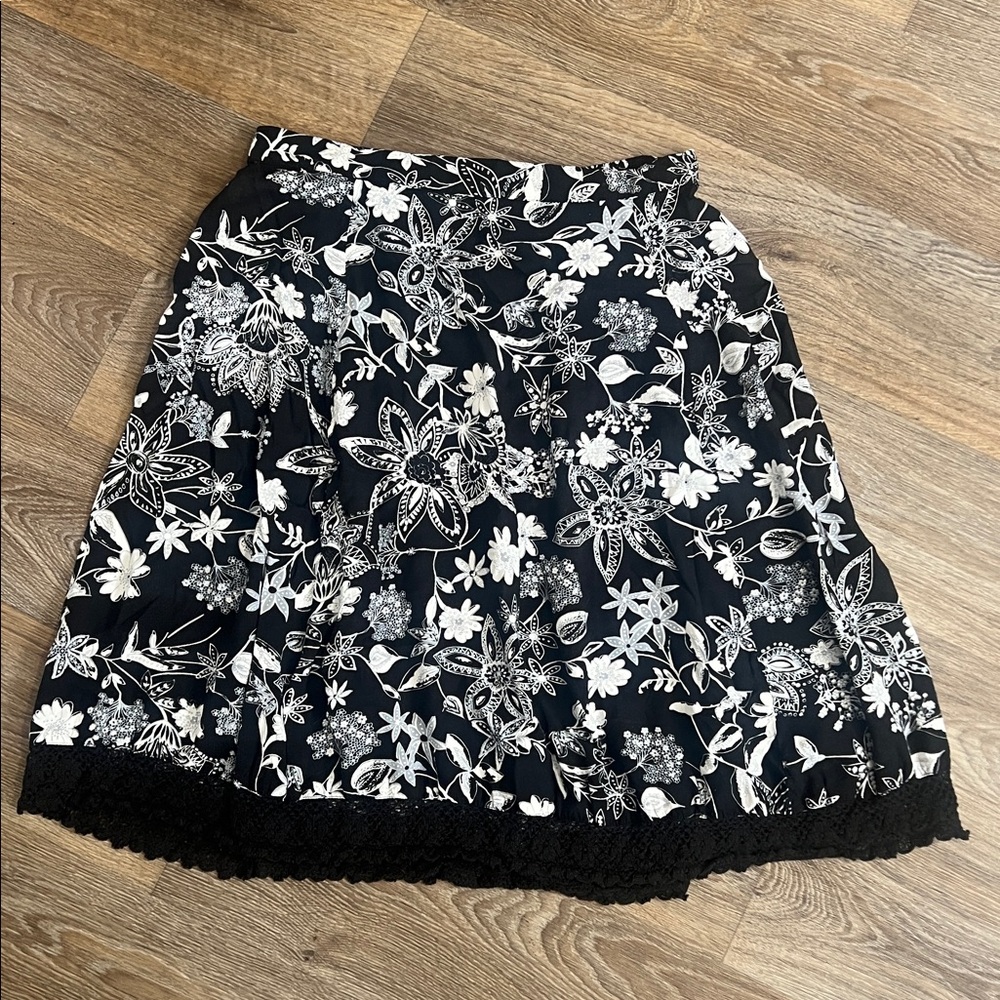 Boca Bay Black Foral Skirt Swim Cover Size Large